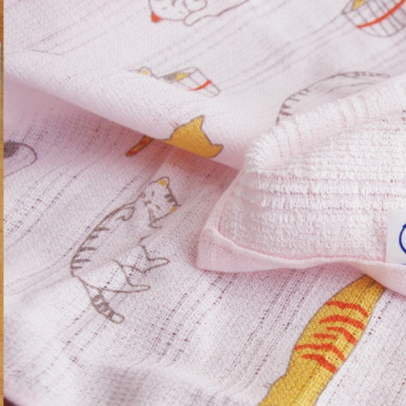 Japanese Cat Lover Bathing Hand Towel - Picture 3 of 3
